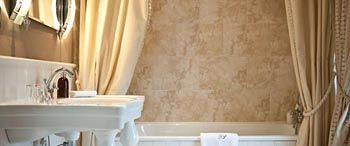 Отель The Westgate Bury St. Edmunds Экстерьер фото